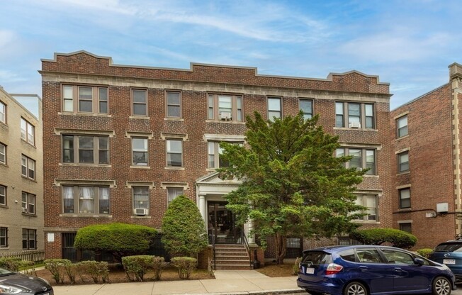 7 Lothian Rd # A
