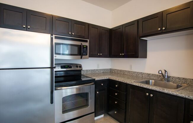 1 bed, 1 bath, 431 sqft, $1,295, Unit 14