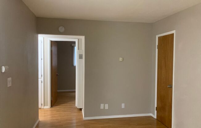 Desirable Midtown Neighborhood Apartment Available Now