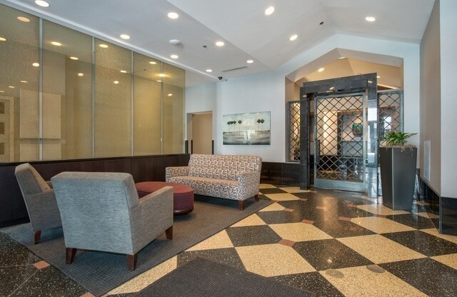 1 bed, 1 bath, $2,200, Unit unit 2311