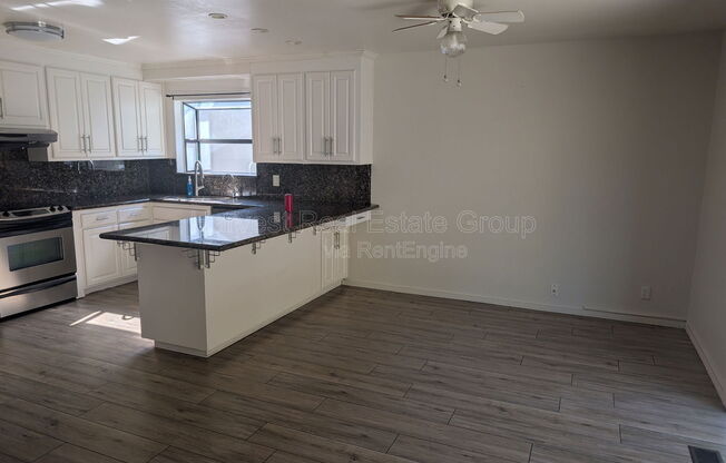 82 ELYSIAN FLDS DR