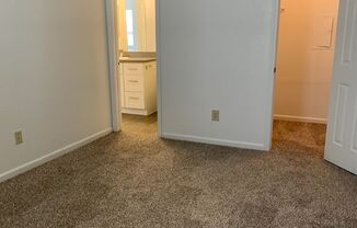 2 beds, 2 baths, 1,038 sqft, $1,215, Unit 3401