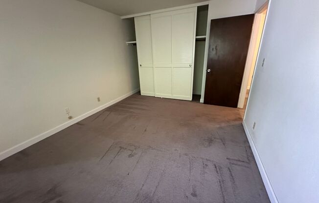 2 beds, 2 baths, $3,095, Unit # 16