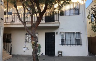 1346 LINDEN AVE