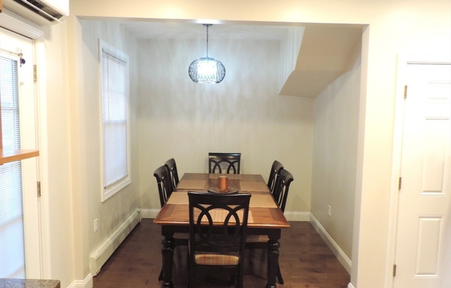 7 WARD CT
