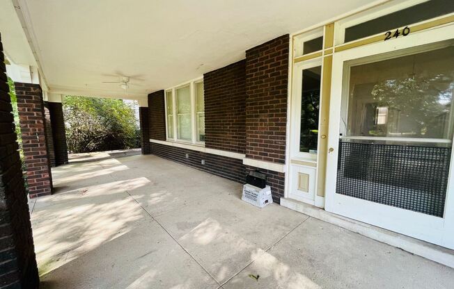 240 S Belvedere Blvd