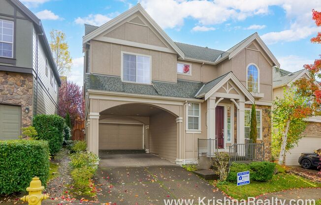Gorgeous Exclusive Bauer Highland Community |3 BD | W/Den & Media Rm | 2.5 BA | Gourmet Kitchen Island | Findley/Stoller A+ Schools!