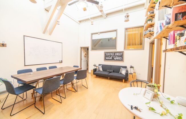 3 beds, 2 baths, 1,890 sqft, $2,500, Unit 331