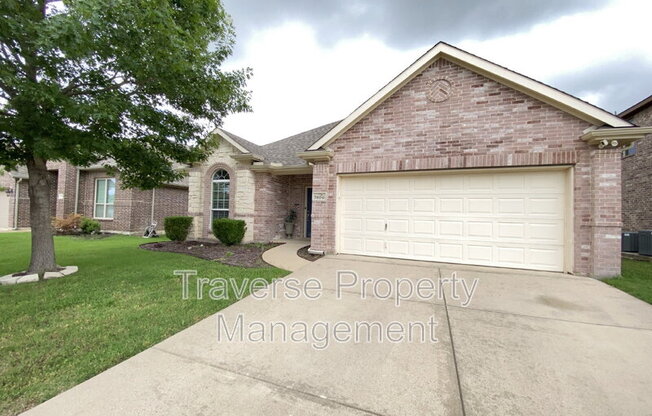 7404 GAIRLOCK DR