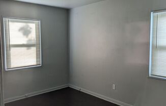 2 beds, 1 bath, $949