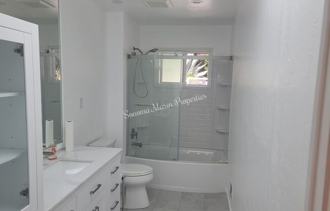 2 beds, 1 bath, $3,600