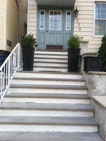 138 WEST 30TH ST