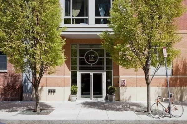 2 beds, 2 baths, 1,125 sqft, $4,000, Unit 503