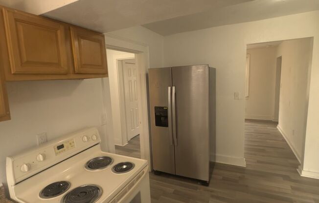 3 beds, 2 baths, $1,775, Unit Unit A