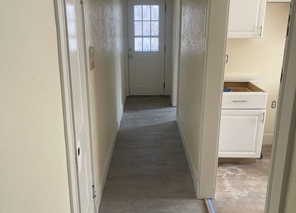 700 METROPOLITAN AVE