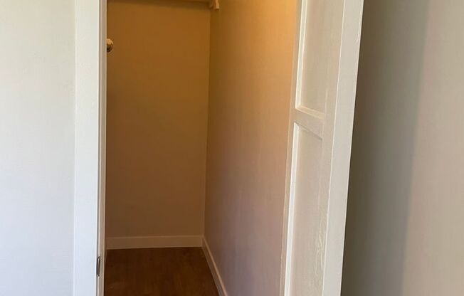 1 bed, 1 bath, 600 sqft, $1,775, Unit 13 1/2