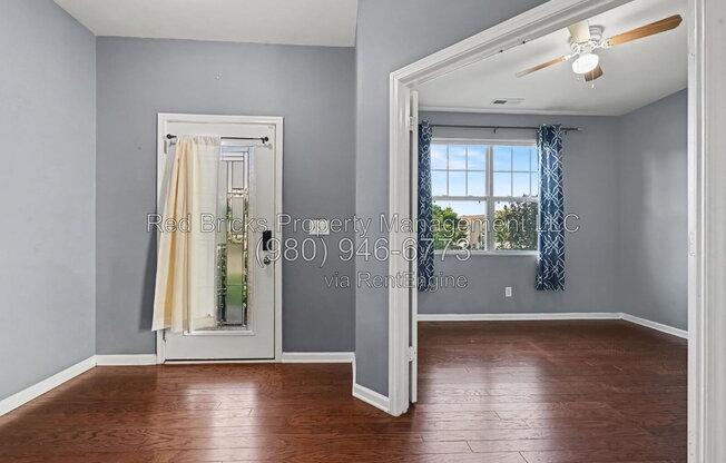 4 beds, 2.5 baths, 2,624 sqft, $2,595