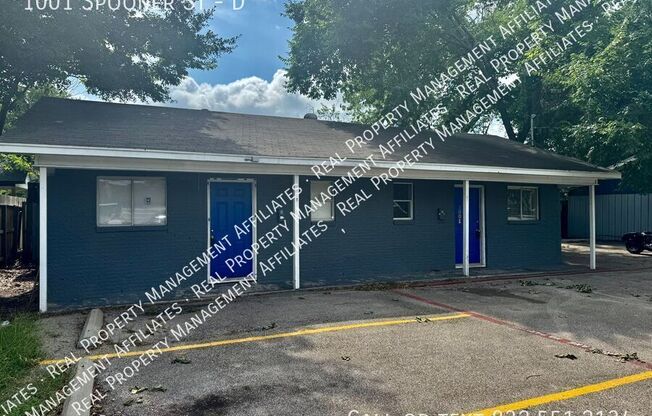 1001 SPOONER ST