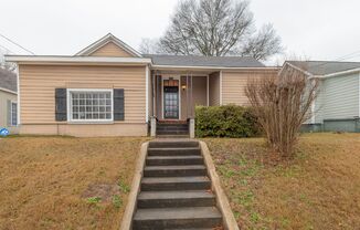 1 bed, 2 Bath, w/ bonus room, centrally located and convenient to downtown!