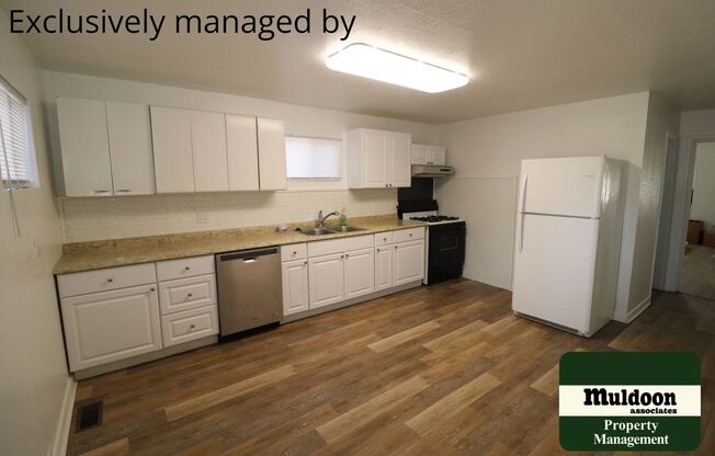Adorably Redone Home - Pet Friendly!
