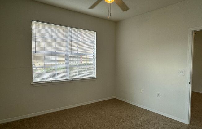 1 bed, 1 bath, $1,295, Unit # 103