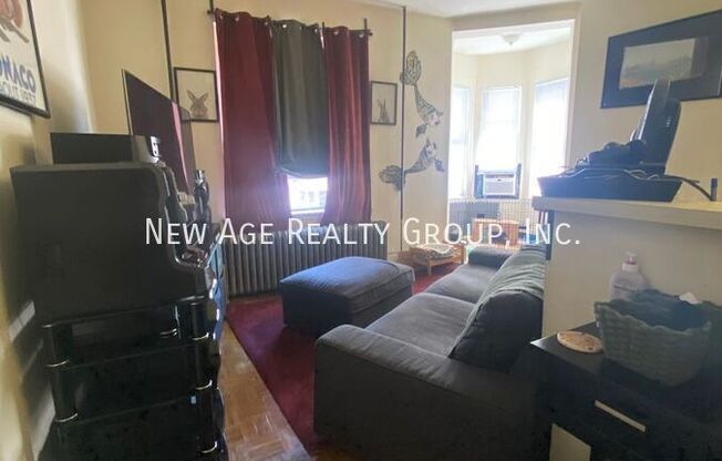 922 S. Saint Bernard Street