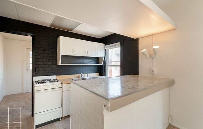 1223-1225 Forsythe