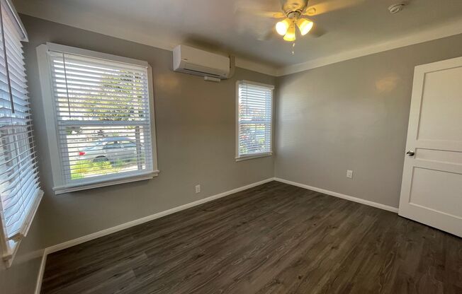 2 beds, 1 bath, $2,450