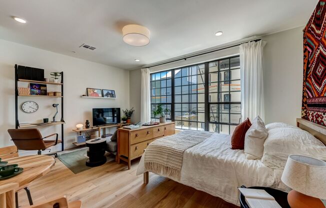 Studio, 1 bath, 358 sqft, $1,412, Unit 511