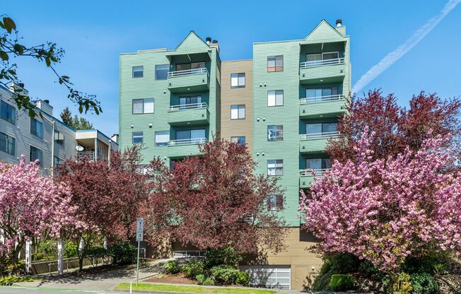 AVA Avalon West Apartments