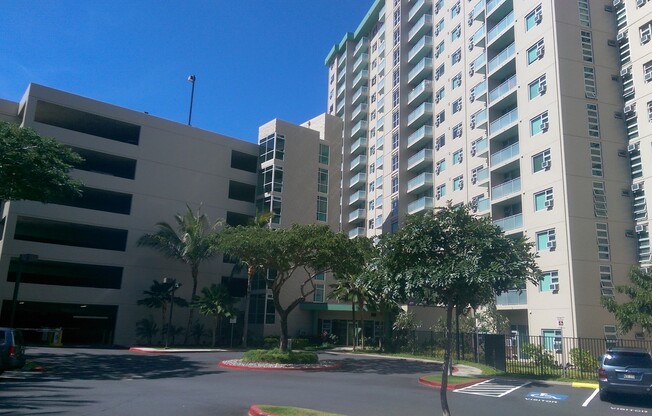 2 beds, 1.5 baths, $2,300, Unit # 805