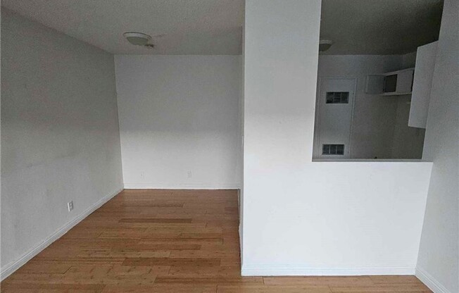 1 bed, 1 bath, 650 sqft, $1,750, Unit D