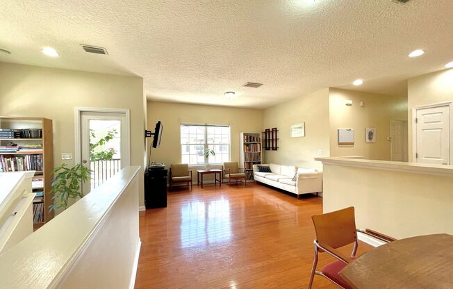 2 beds, 2 baths, $1,650, Unit APT 1806