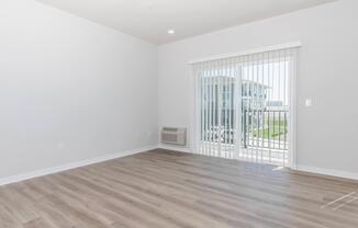 1 bed, 1 bath, 810 sqft, $1,215