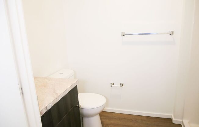 Studio, 1 bath, 186 sqft, $1,265, Unit 407