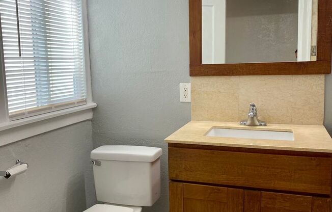 71 Pearl St Lease Only