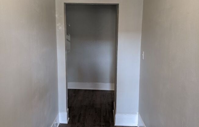 W Arlington Ave- Duplex