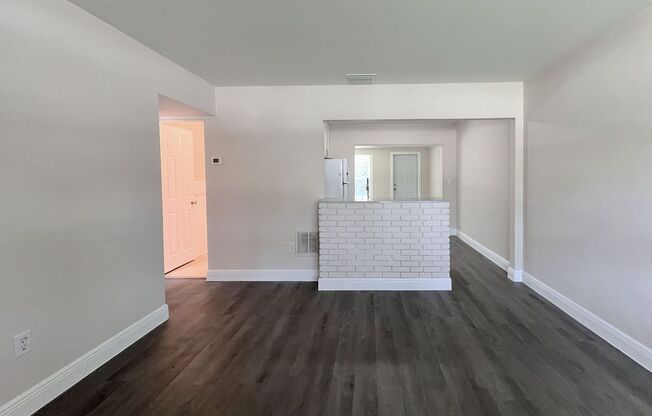 503 AVE H DUPLEX