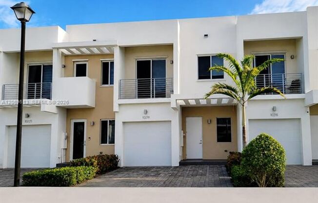 10219 NW 72nd Ter th 10219, Doral, FL 33178