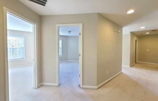 5 beds, 3 baths, $2,695
