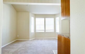 Studio, 1 bath, 264 sqft, $1,425, Unit 7E