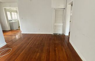 2 beds, 1 bath, $1,350