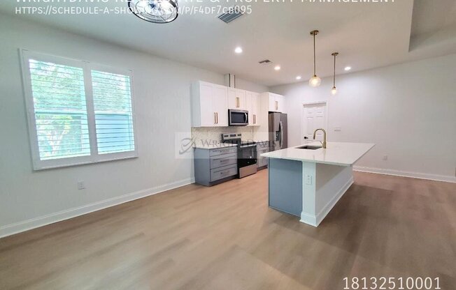 2616 E CAYUGA ST