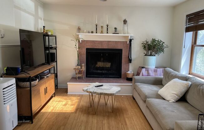 Fabulous location, unique Two Bedroom with updates! (Pearl)