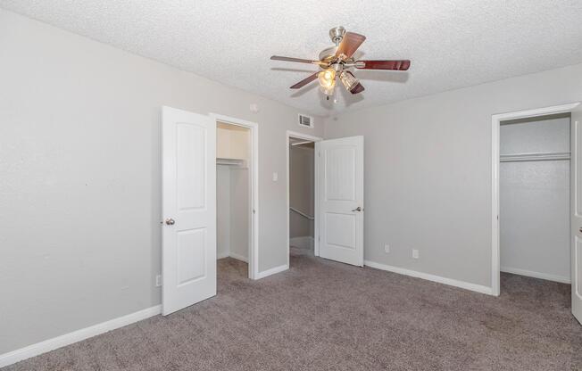 2 beds, 1 bath, 863 sqft, $1,150