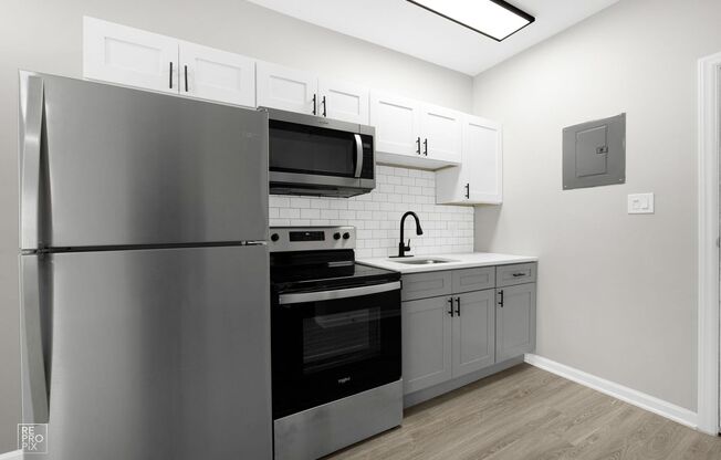 4901 S Drexel