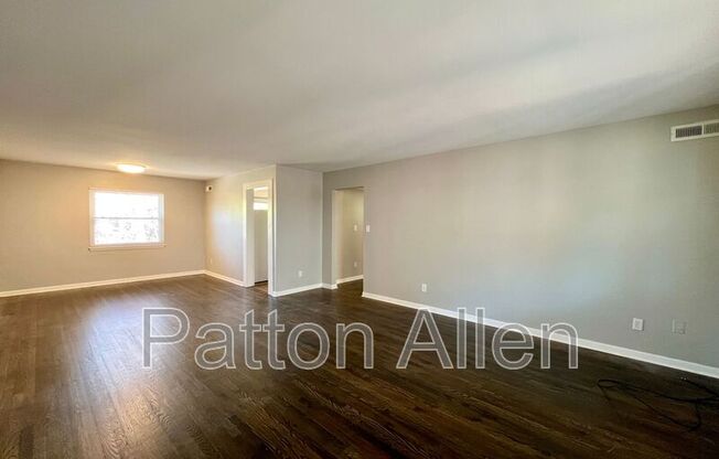 1020 HENDERSONVILLE RD
