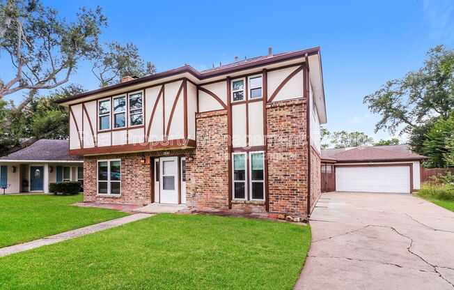 826 BRADWELL DR