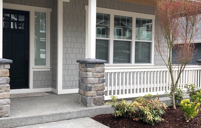 Gorgeous Home in the Wing Point Area of Bainbridge Island