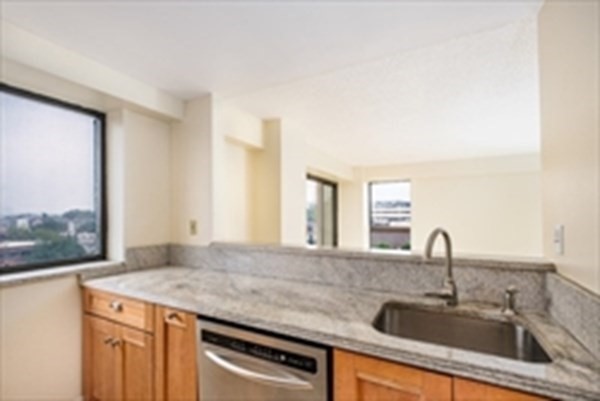15 N Beacon